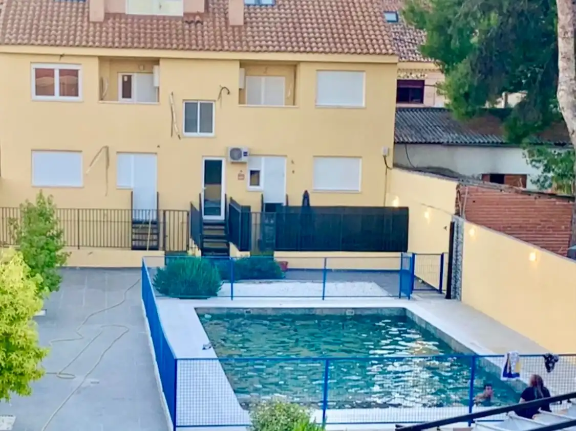 Dúplex en venta en Calle Estadio, 1, Centro Piscina de Dúplex en venta en Seseña con Calefacción, Piscina y Balcón