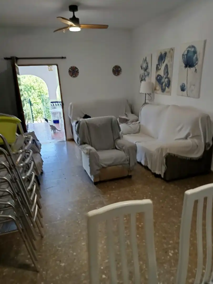 Casa o xalet en venda a Calle Sierra Norte, 136a, Castilblanco de los Arroyos Sala d'estar de Casa o xalet en venda en Castilblanco de los Arroyos amb Terrassa, Piscina i Balcó