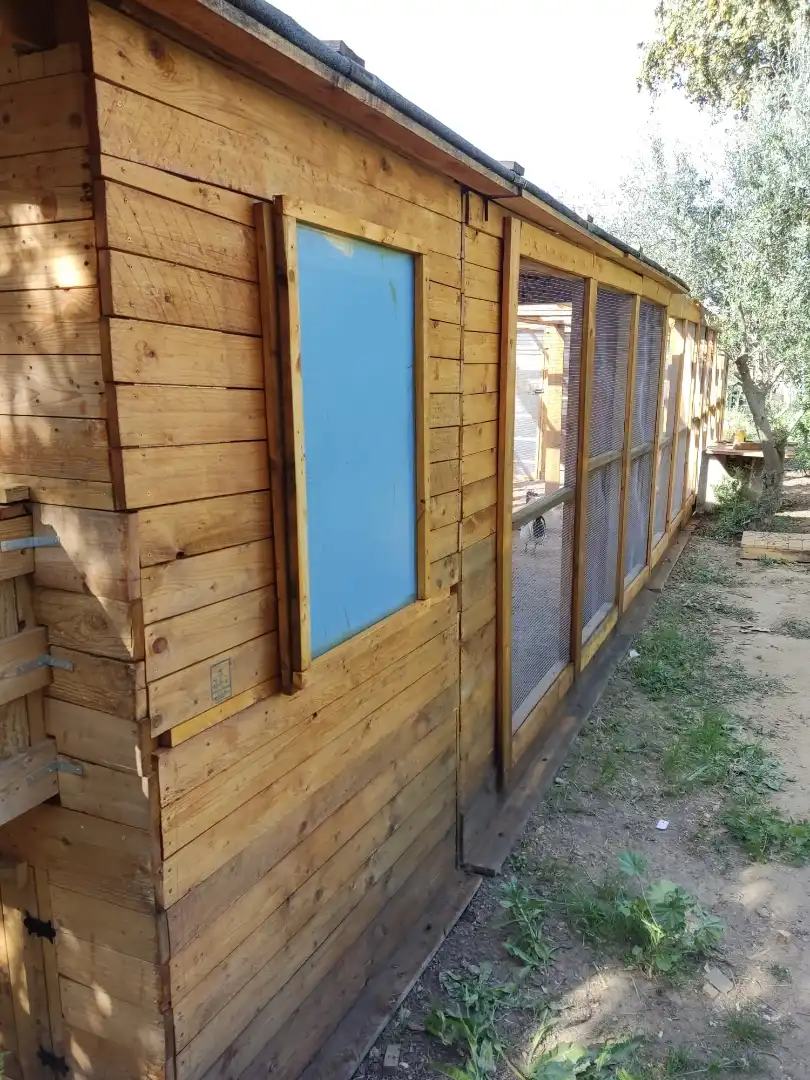 Casa o xalet en venda a Calle Sierra Norte, 136a, Castilblanco de los Arroyos Vista exterior de Casa o xalet en venda en Castilblanco de los Arroyos amb Terrassa, Piscina i Balcó