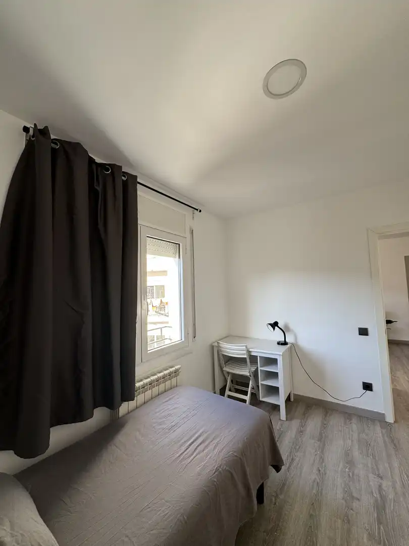 Room in Carrer de Lluís Millet, 10, Bases de Manresa - Carretera de Santpedor Room in Carrer de Lluís Millet, 10, Bases de Manresa - Carretera de Santpedor