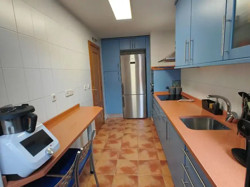 Pis en venda a Calle de Miguel Ángel Asturias, 1, Sanchinarro Cuina de Pis en venda en Madrid amb Aire condicionat, Calefacció i Parquet