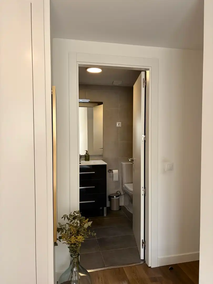 Bathroom of Flat for sale in Valdemoro  with Air Conditioner, Heating and Private garden