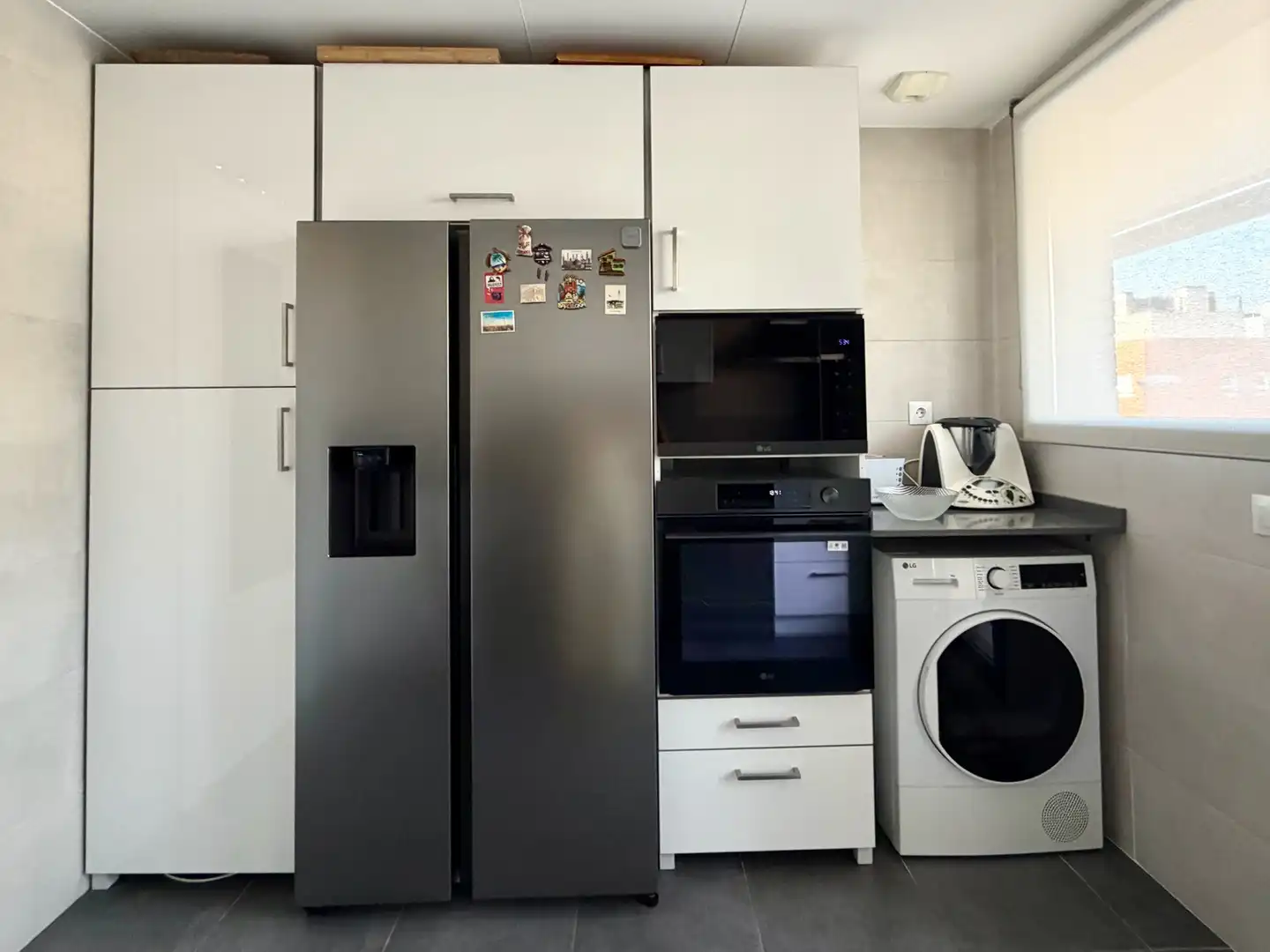 Kitchen of Flat for sale in Valdemoro  with Air Conditioner, Heating and Private garden