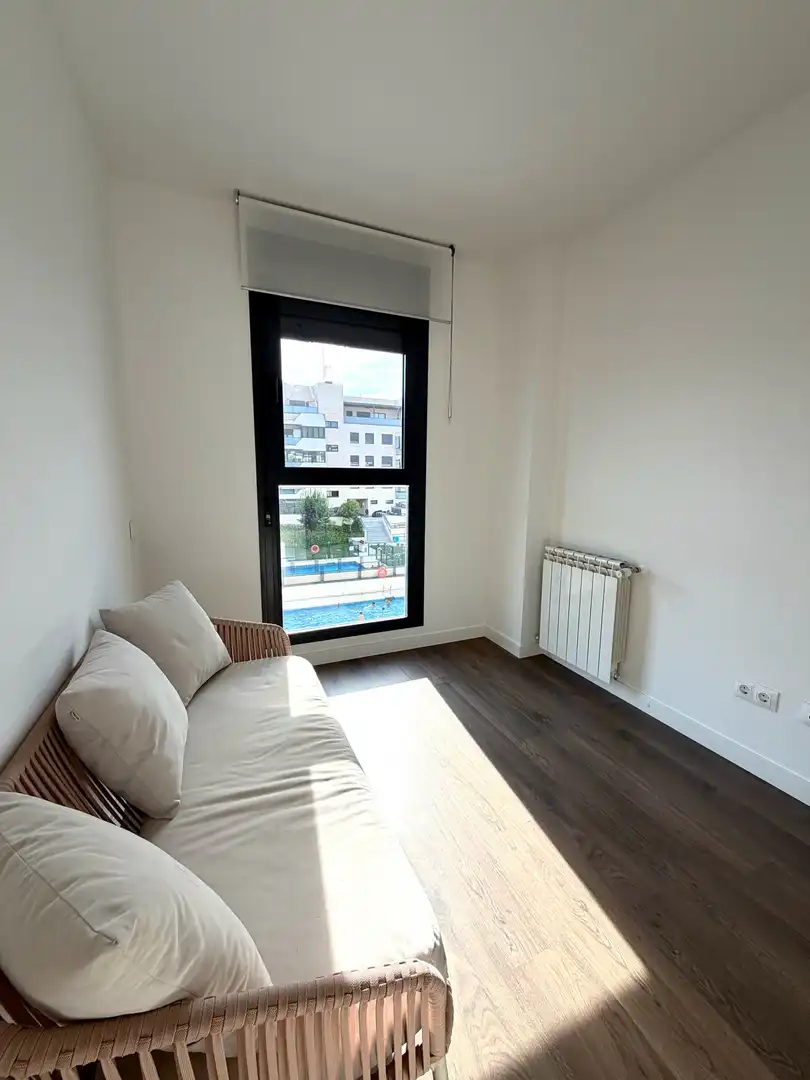 Bedroom of Flat for sale in Valdemoro  with Air Conditioner, Heating and Private garden