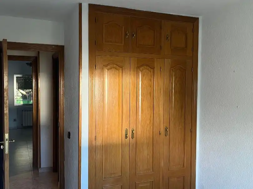 Wohnung zur Miete in Moralzarzal mit Terrasse, Schwimmbad und Gemeinschaftsparkplatz