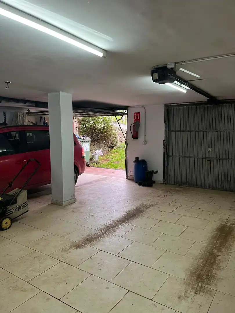 Casa o chalet en venta en Barrio Caviedes, Valdáliga Parking de Casa o chalet en venta en Valdáliga con Aire acondicionado, Calefacción y Jardín privado