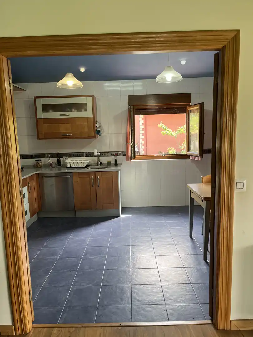 Casa o chalet en venta en Barrio Caviedes, Valdáliga Cocina de Casa o chalet en venta en Valdáliga con Aire acondicionado, Calefacción y Jardín privado