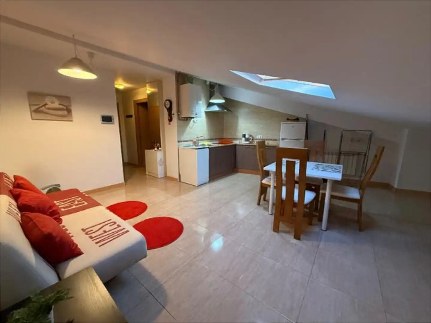 Cuina de Apartament de lloguer en La Bañeza  amb Calefacció i Moblat