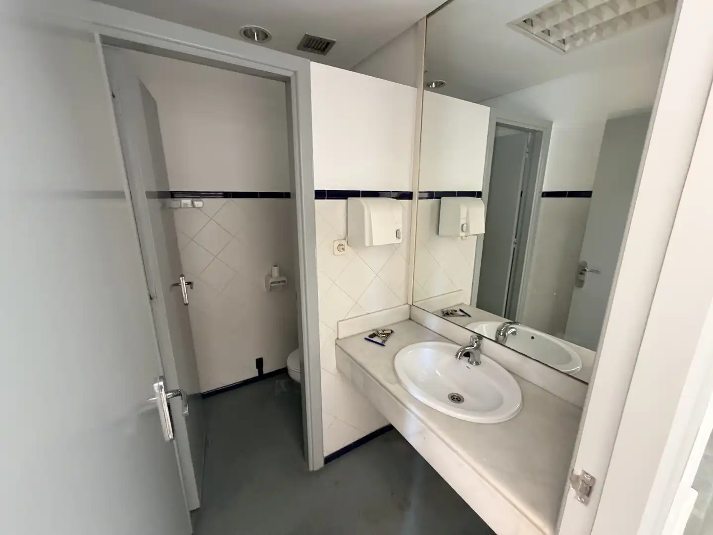 Local de alquiler en Calle Ramón y Cajal, 12, Redován Baño de Local de alquiler en Redován con Aire acondicionado