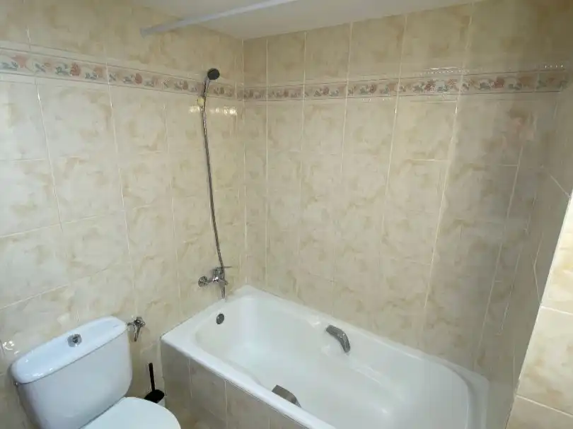 Bathroom of Flat for rent in Calamocha  with Heating and Furnished