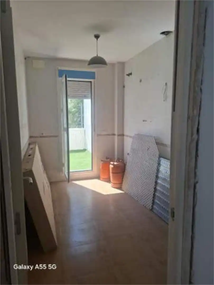 Wohnung zum Verkauf in El Castillo de las Guardas Schlafzimmer von Wohnung zum Verkauf in El Castillo de las Guardas mit Privatgarten und Schwimmbad