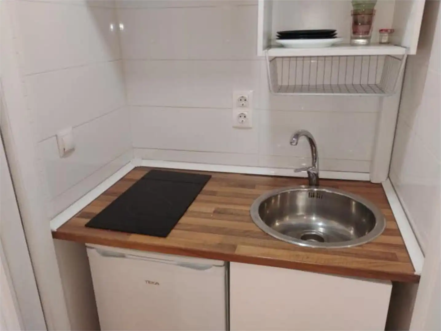 Estudi de lloguer a Lista Cuina de Estudi de lloguer en Madrid amb Calefacció, Jardí privat i Piscina
