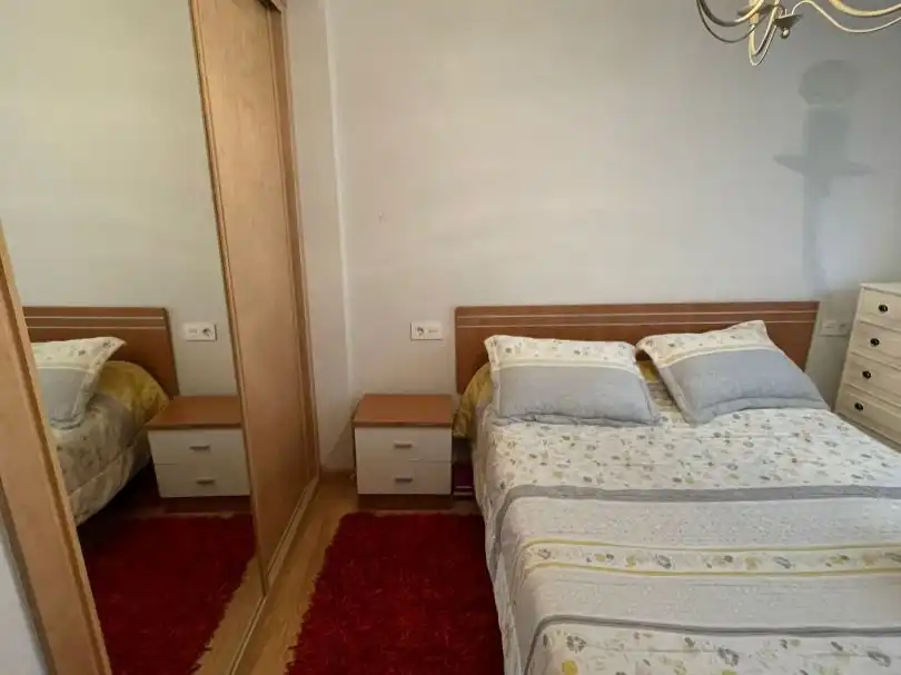 Bedroom of Flat for rent in Santiago de Compostela   with Heating, Terrace and Furnished