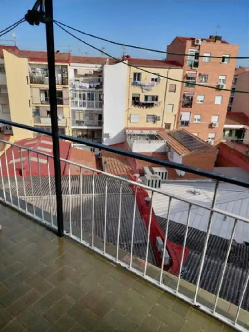 Flat for sale in Villaverde Alto Balcony of Flat for sale in Madrid