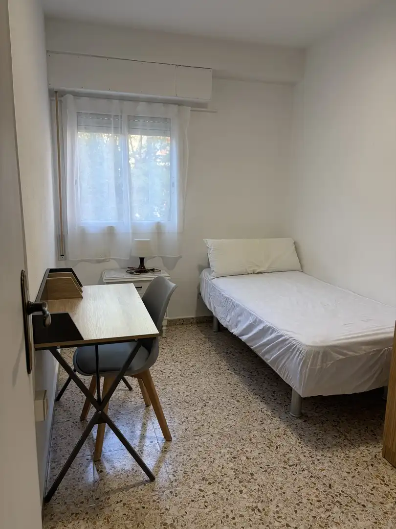 Flat for rent in Plaza Triangular, 14, Santa María de Gracia Bedroom of Flat for rent in Murcia with Air Conditioner, Furnished and Balcony