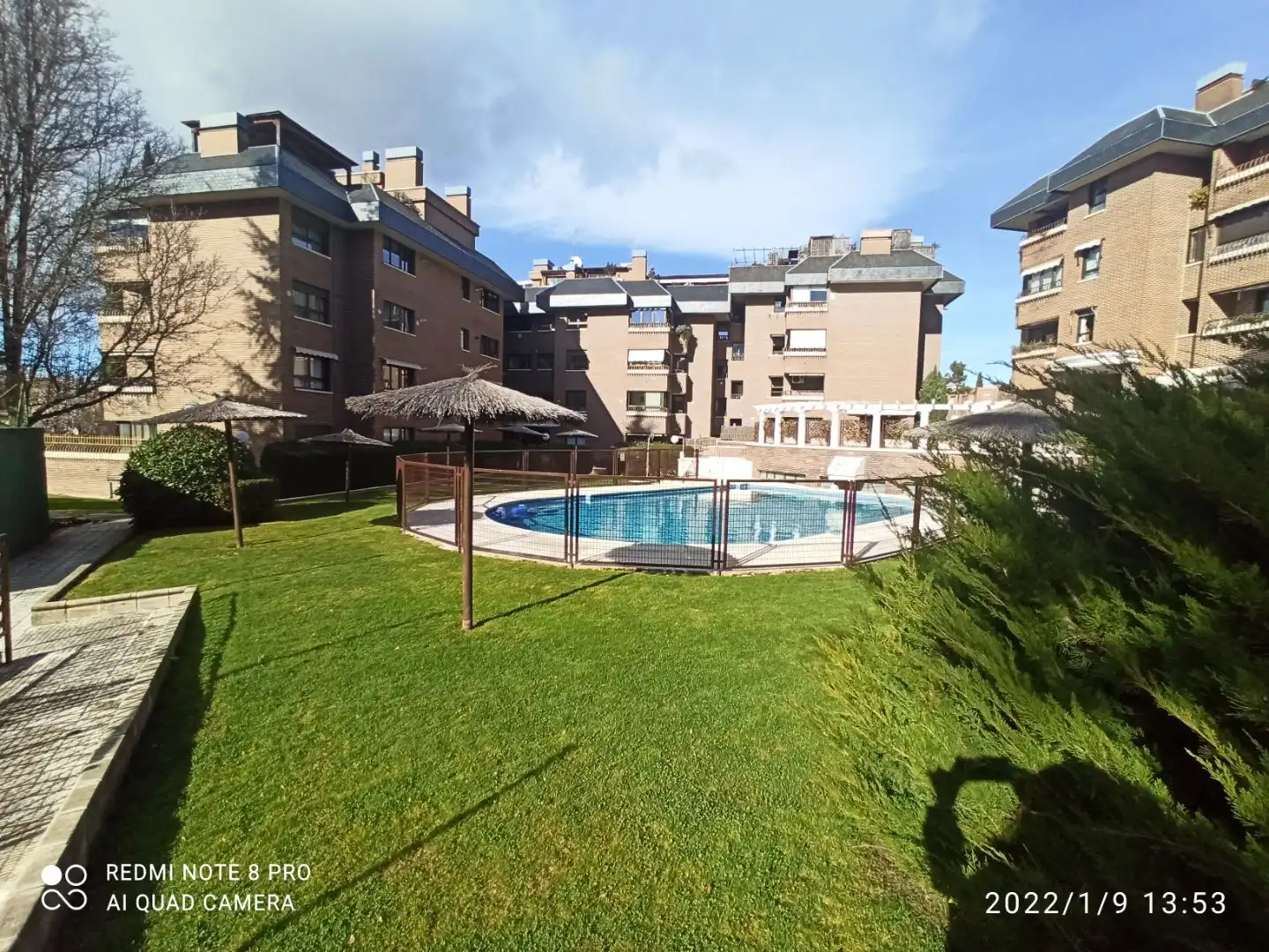 Piscina de Piso de alquiler en Pozuelo de Alarcón con Terraza y Piscina