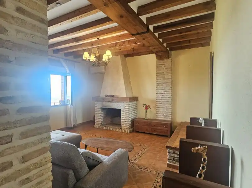 Flat for rent in Los Cigarrales-La Bastida Living room of Flat for rent in Toledo with Air Conditioner, Heating and Private garden