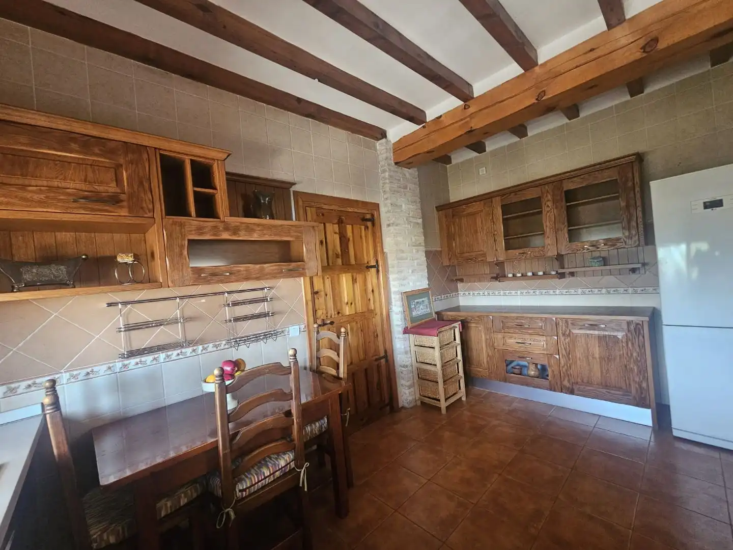 Flat for rent in Los Cigarrales-La Bastida Kitchen of Flat for rent in Toledo with Air Conditioner, Heating and Private garden