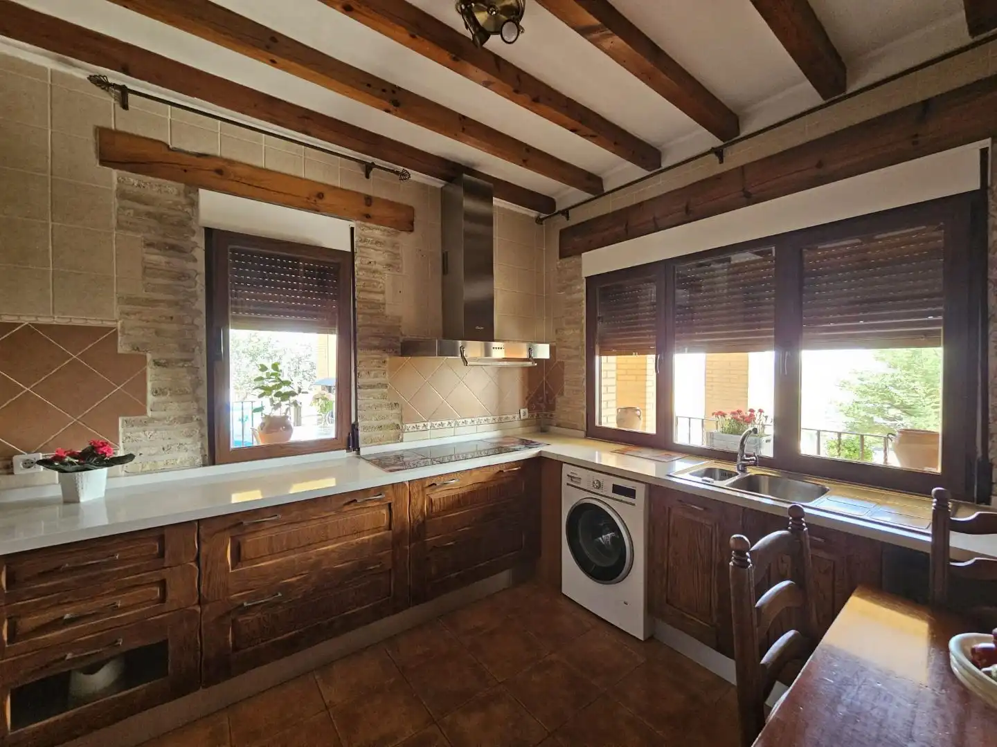 Flat for rent in Los Cigarrales-La Bastida Kitchen of Flat for rent in Toledo with Air Conditioner, Heating and Private garden