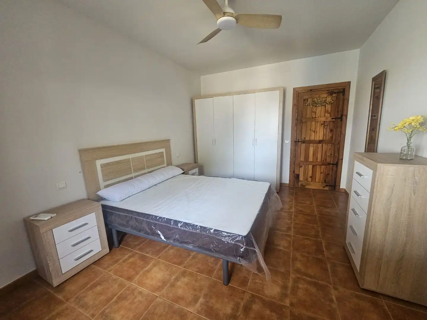 Flat for rent in Los Cigarrales-La Bastida Bedroom of Flat for rent in Toledo with Air Conditioner, Heating and Private garden