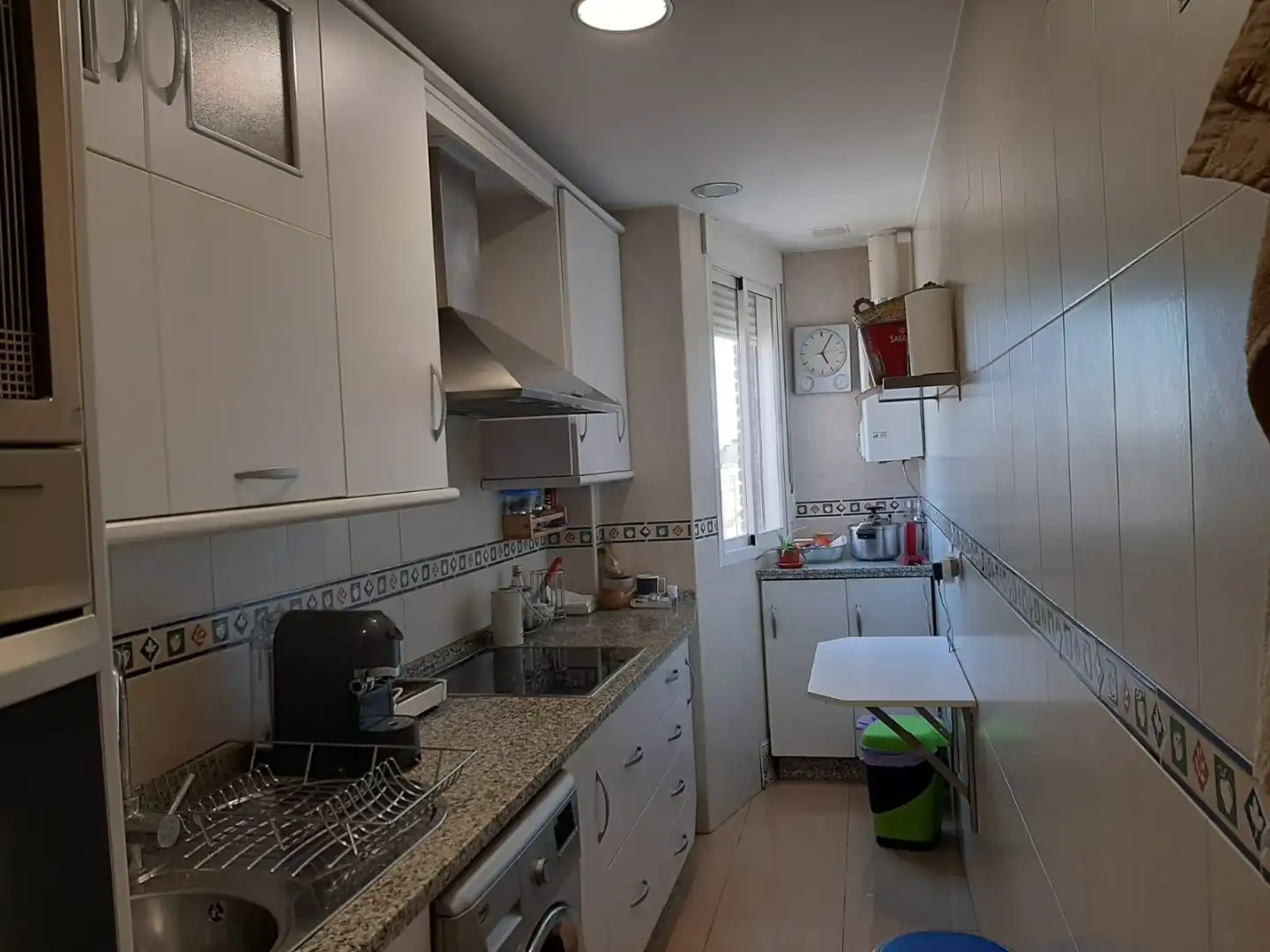 Flat for rent in Carretera de Trassierra, 22, Huerta de la Reina - Trassierra Kitchen of Flat for rent in Córdoba with Air Conditioner and Furnished