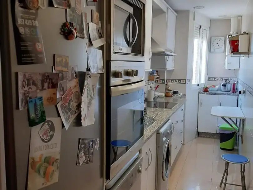 Flat for rent in Carretera de Trassierra, 22, Huerta de la Reina - Trassierra Kitchen of Flat for rent in Córdoba with Air Conditioner and Furnished