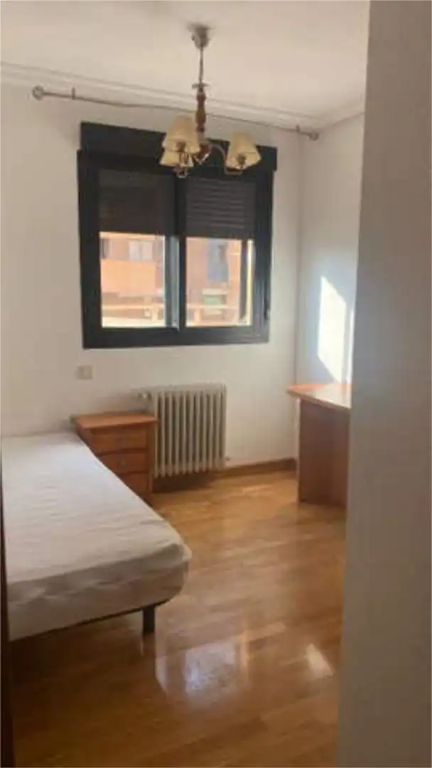 Room in Fuensanta - Universidad Room in Fuensanta - Universidad