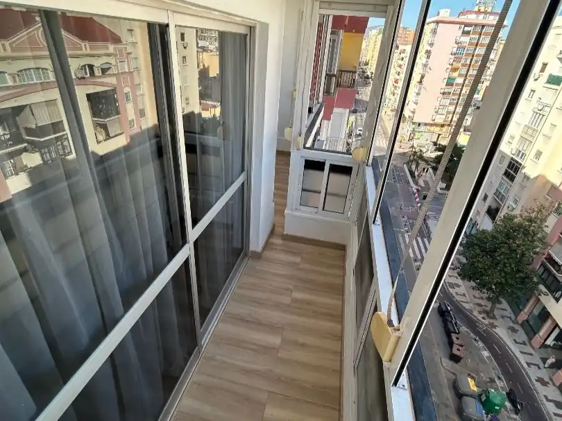 Flat for sale in Calle Héroe de Sostoa, 152, La Luz - El Torcal Balcony of Flat for sale in Málaga with Air Conditioner, Parquet flooring and Terrace