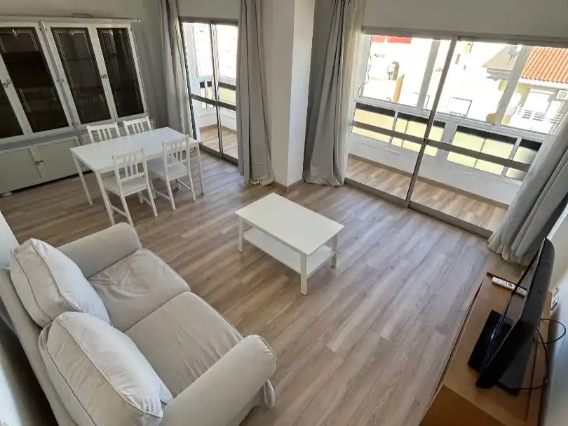 Flat for sale in Calle Héroe de Sostoa, 152, La Luz - El Torcal Living room of Flat for sale in Málaga with Air Conditioner, Parquet flooring and Terrace