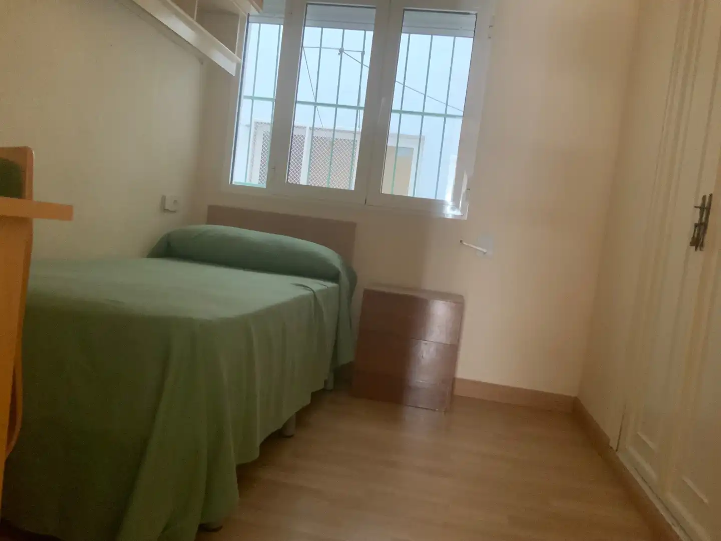Piso en venta en Calle Abderrahaman II, 1, San Antón Habitación de Piso en venta en Murcia