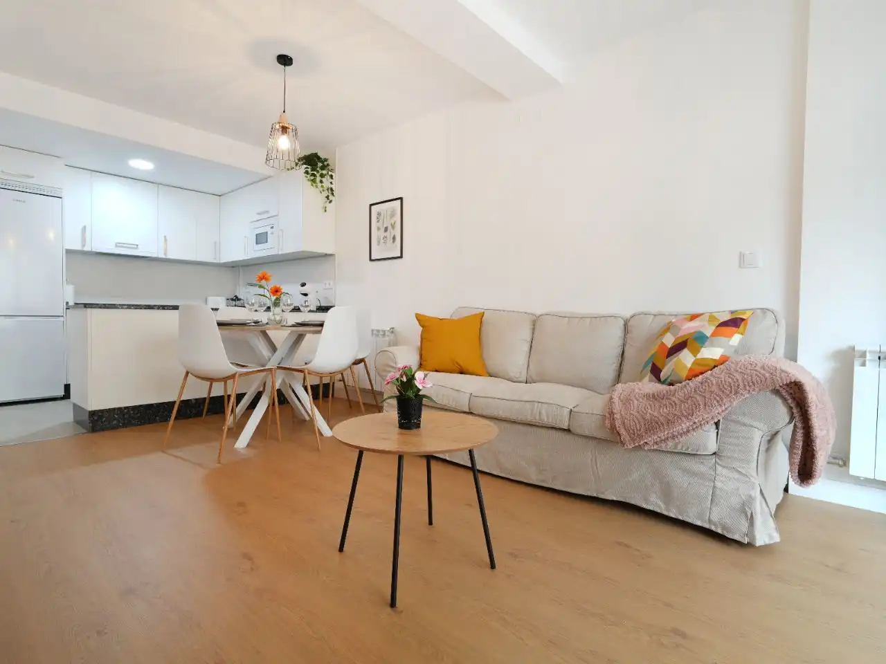Flat for rent in Rúa Mulatas, 10, Vilagarcía Living room of Flat for rent in Vilagarcía de Arousa with Heating, Parquet flooring and Terrace