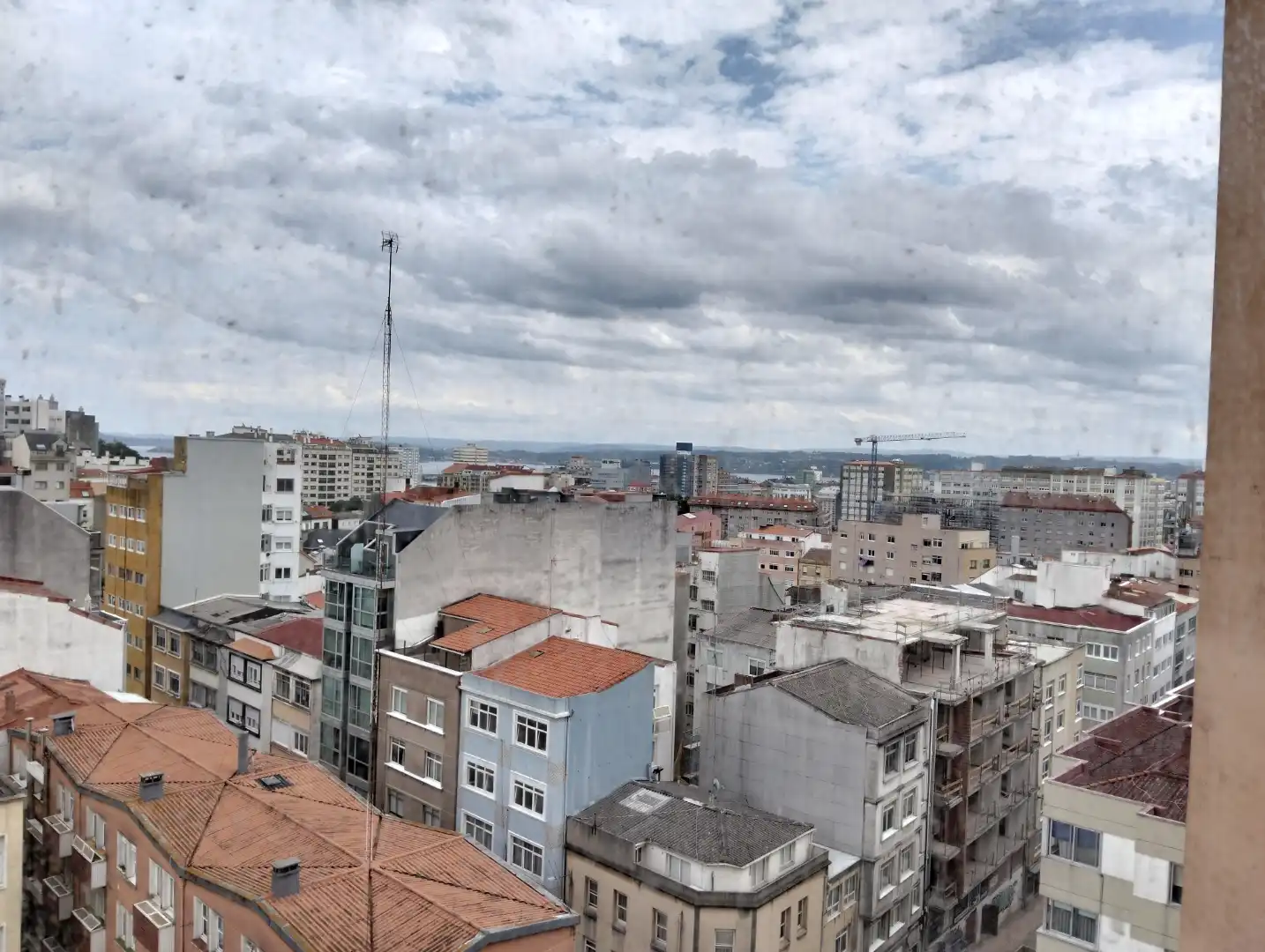 Flat for sale in Rua Antonio Pereira, 1, Sagrada Familia Exterior view of Flat for sale in A Coruña Capital with Heating, Parquet flooring and Oven