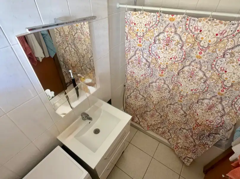 Estudio en venta en Avenida Venezuela, 12, Zona Martiánez Baño de Estudio en venta en Puerto de la Cruz con Terraza, Piscina y Amueblado