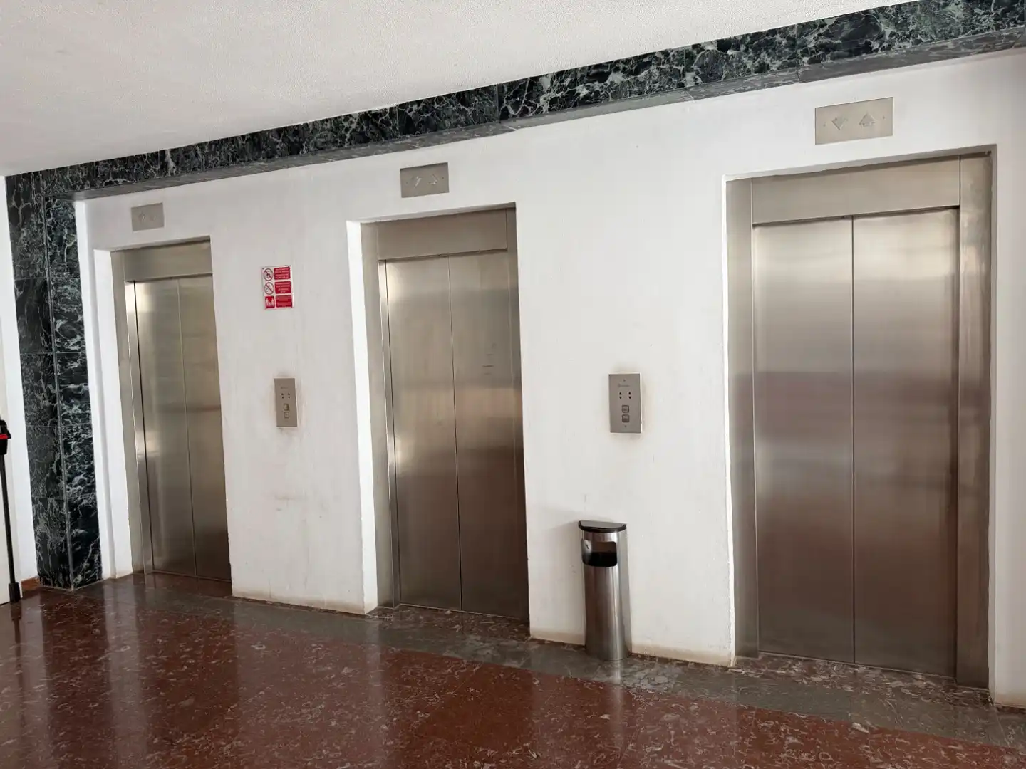 Estudio en venta en Avenida Venezuela, 12, Zona Martiánez Estudio en venta en Puerto de la Cruz con Terraza, Piscina y Amueblado