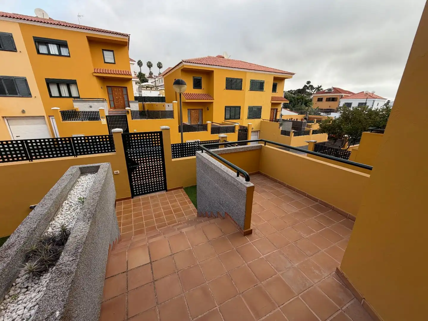 Flat for sale in Calle Pinar de Inagua, 38, Las Mesas - El Toscón Terrace of Flat for sale in Las Palmas de Gran Canaria with Air Conditioner, Heating and Private garden