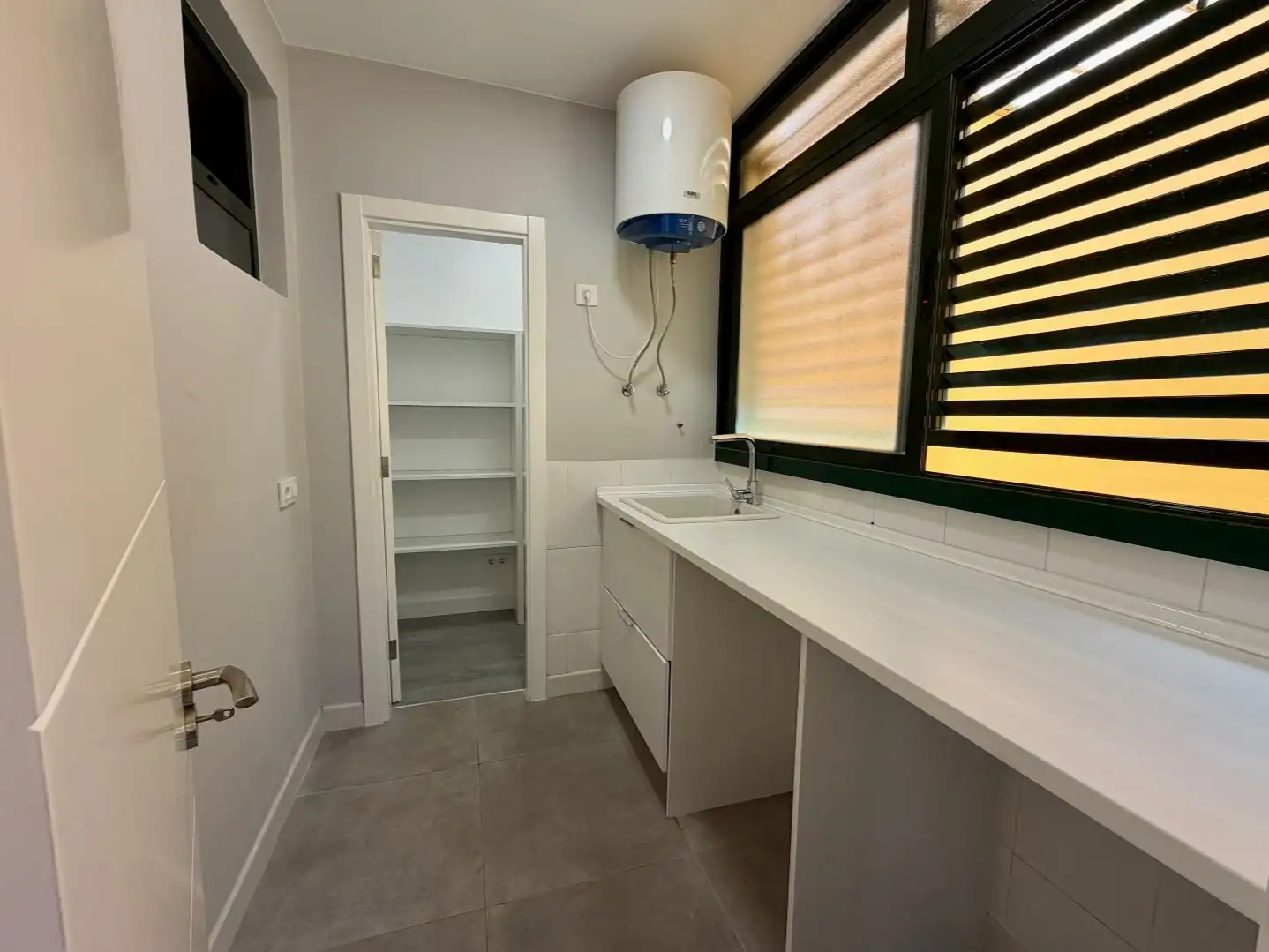 Flat for sale in Calle Pinar de Inagua, 38, Las Mesas - El Toscón Kitchen of Flat for sale in Las Palmas de Gran Canaria with Air Conditioner, Heating and Private garden