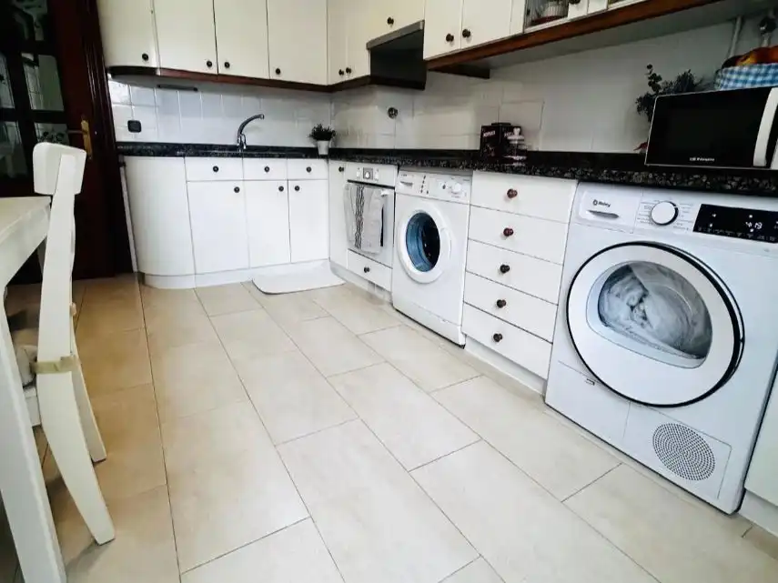 Kitchen of Flat for sale in Laudio / Llodio  with Balcony