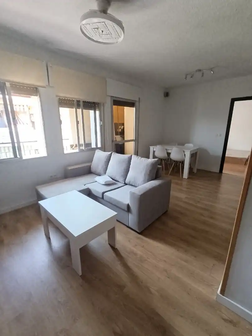 Flat for rent in Calle Reina Mercedes, 5, Sagunto - Edisol Living room of Flat for rent in Córdoba with Air Conditioner, Heating and Parquet flooring