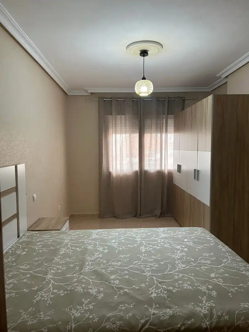 Flat for rent in Plaza Hispanidad, 13, Escalonilla Bedroom of Flat for rent in Escalonilla with Air Conditioner, Heating and Terrace
