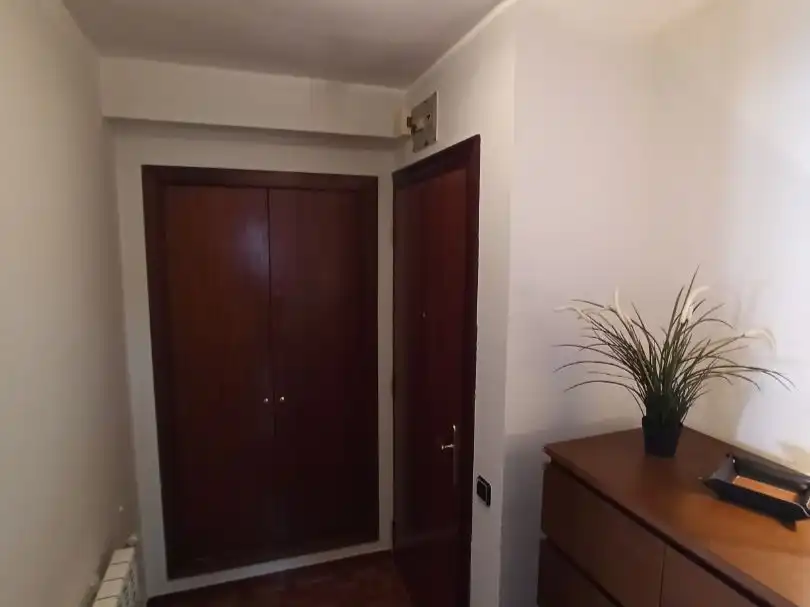 Flat for rent in Calle Fernando Alonso Díaz, 9, Oviedo Flat for rent in Oviedo