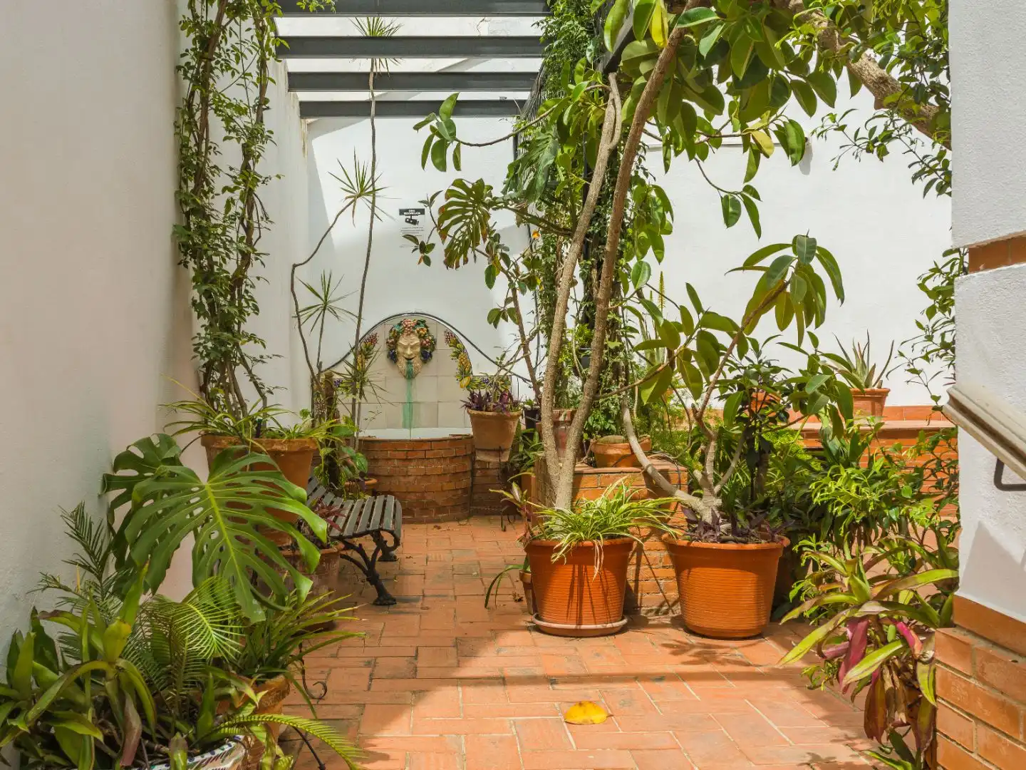 Garten von Wohnung zum Verkauf in  Sevilla Capital mit Klimaanlage