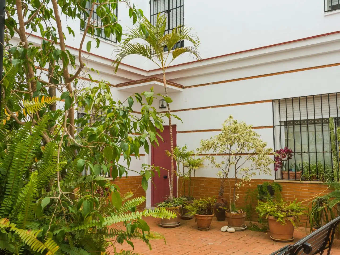 Garten von Wohnung zum Verkauf in  Sevilla Capital mit Klimaanlage