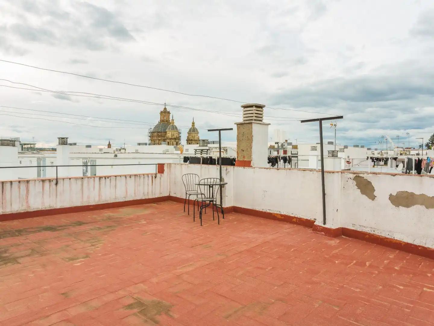 Terrasse von Wohnung zum Verkauf in  Sevilla Capital mit Klimaanlage