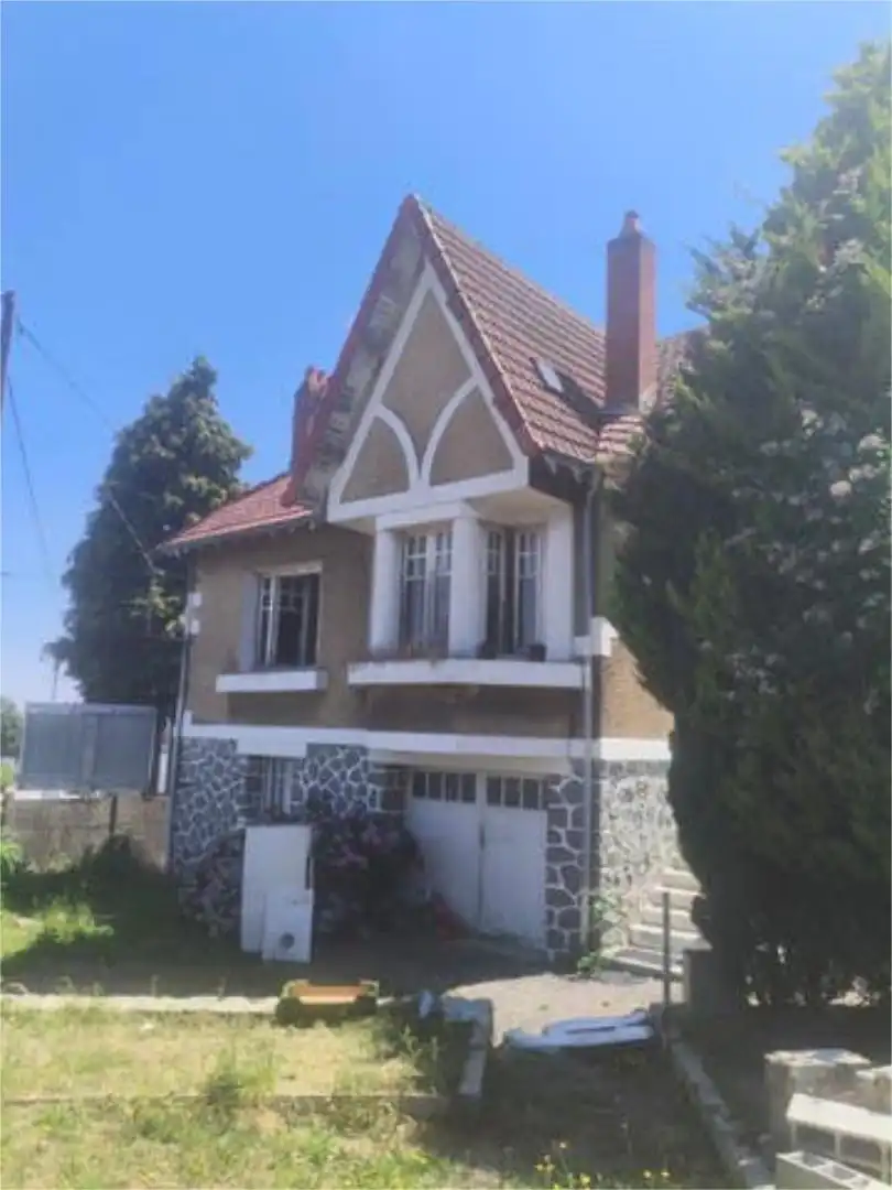 Casa o xalet en venda a La Jonquera Vista exterior de Casa o xalet en venda en La Jonquera amb Jardí privat i Traster