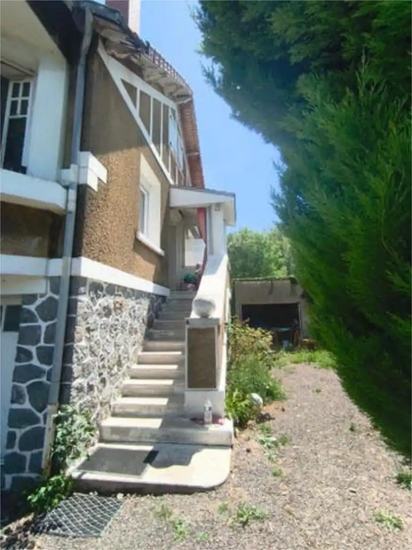 Casa o xalet en venda a La Jonquera Vista exterior de Casa o xalet en venda en La Jonquera amb Jardí privat i Traster