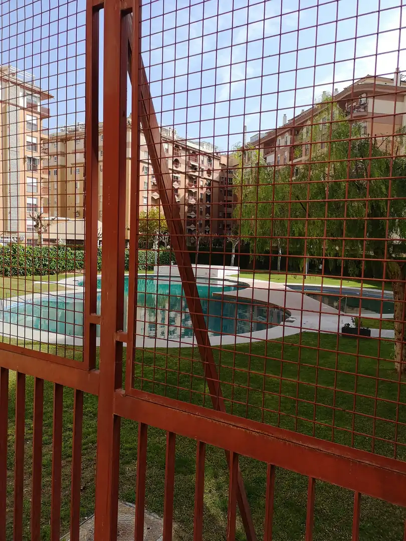 Wohnung zur Miete in Calle Doctor Eduardo García-Triviño López, 3, Renfe - Bulevar 1ª y 2ª Fase