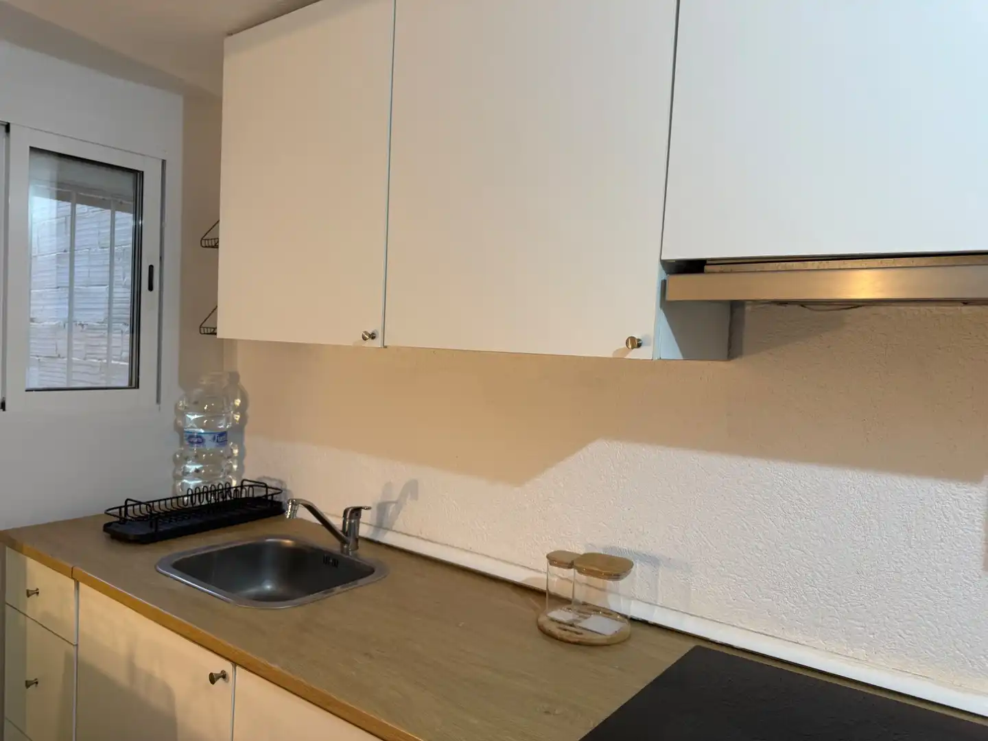 Room in Carrer Mas Feliu, 9, Canet de Mar Room in Carrer Mas Feliu, 9, Canet de Mar