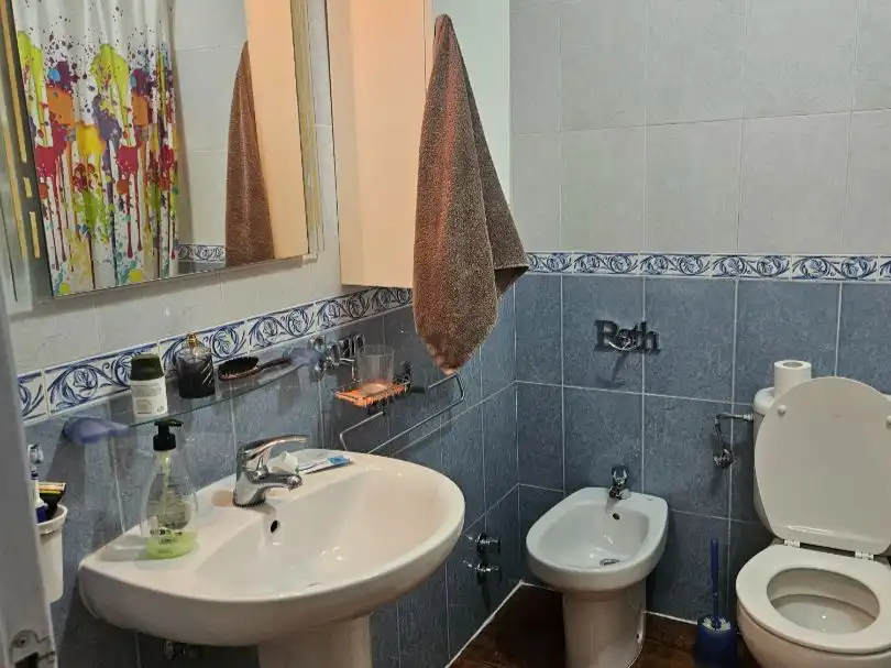 Wohnung zum Verkauf in Cuesta de las Mesas, 307, San Román de los Montes Badezimmer von Wohnung zum Verkauf in San Román de los Montes mit Klimaanlage, Heizung und Privatgarten