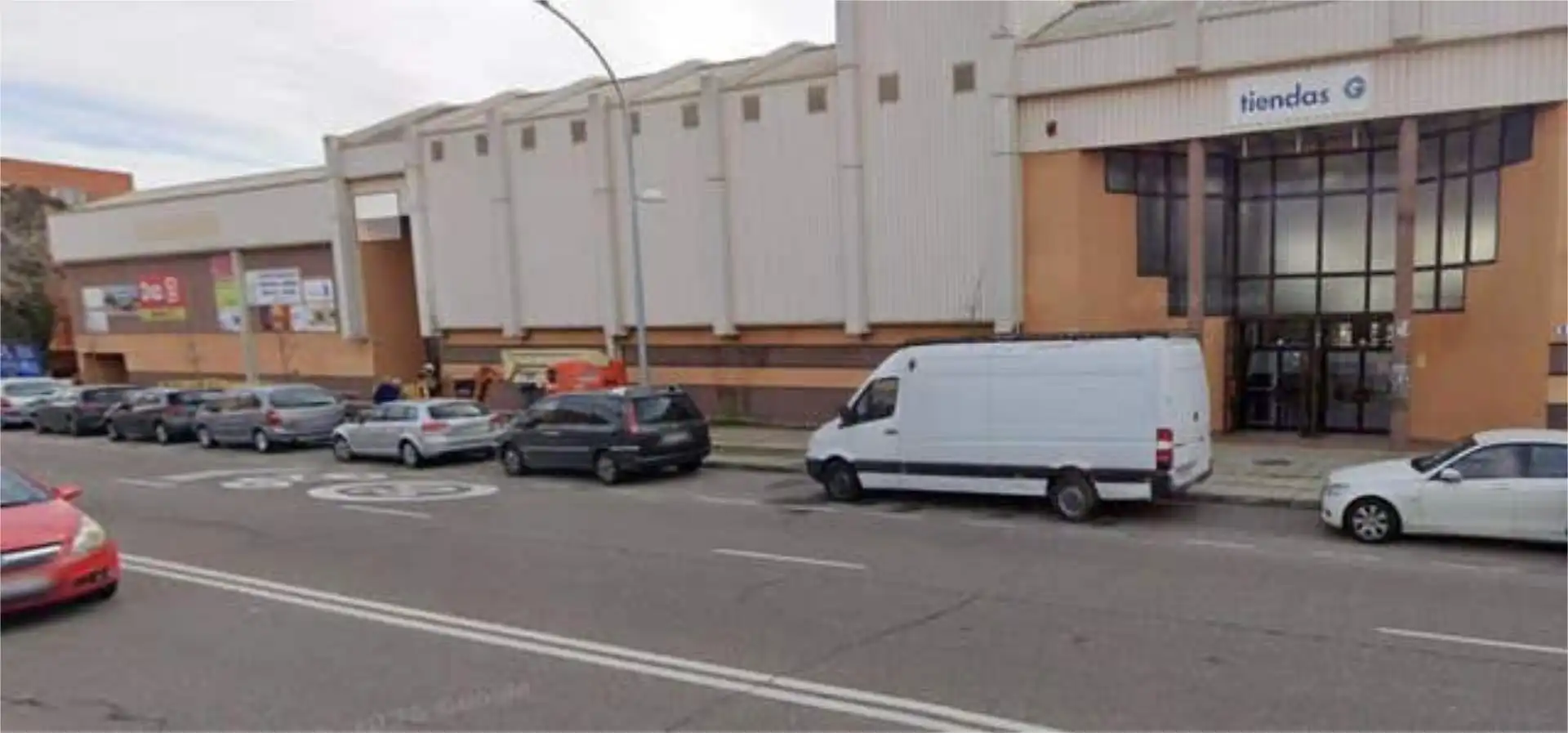 Oficina de lloguer a Santa María de Benquerencia Aparcament de Oficina de lloguer en Toledo