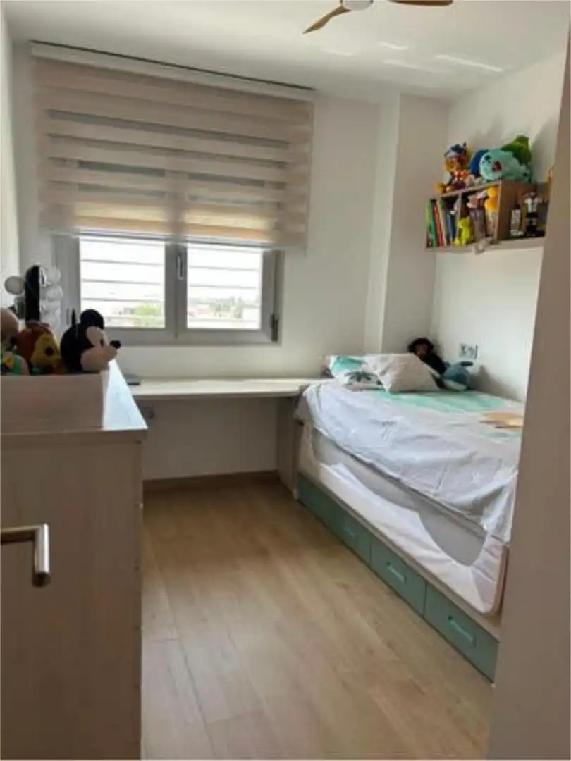 Wohnung zum Verkauf in Carretera de Granada - La Alcazaba Schlafzimmer von Wohnung zum Verkauf in Alhendín mit Heizung, Privatgarten und Schwimmbad